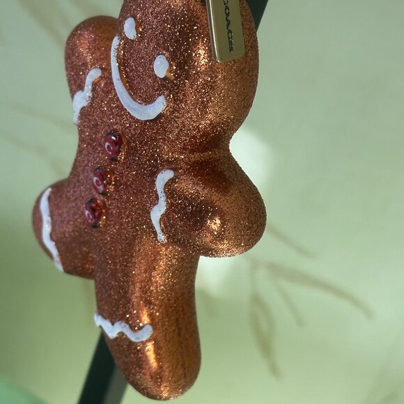 COACH GINGERBREAD BOY ORNAMENT BOXED:NIB CCD48 - Picture 11 of 16